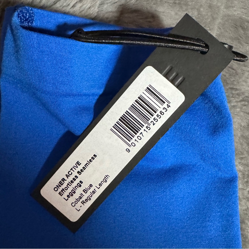 Oner Active - EFFORTLESS SEAMLESS LEGGINGS WITH WHITE LOGO - Picture 5 of 5